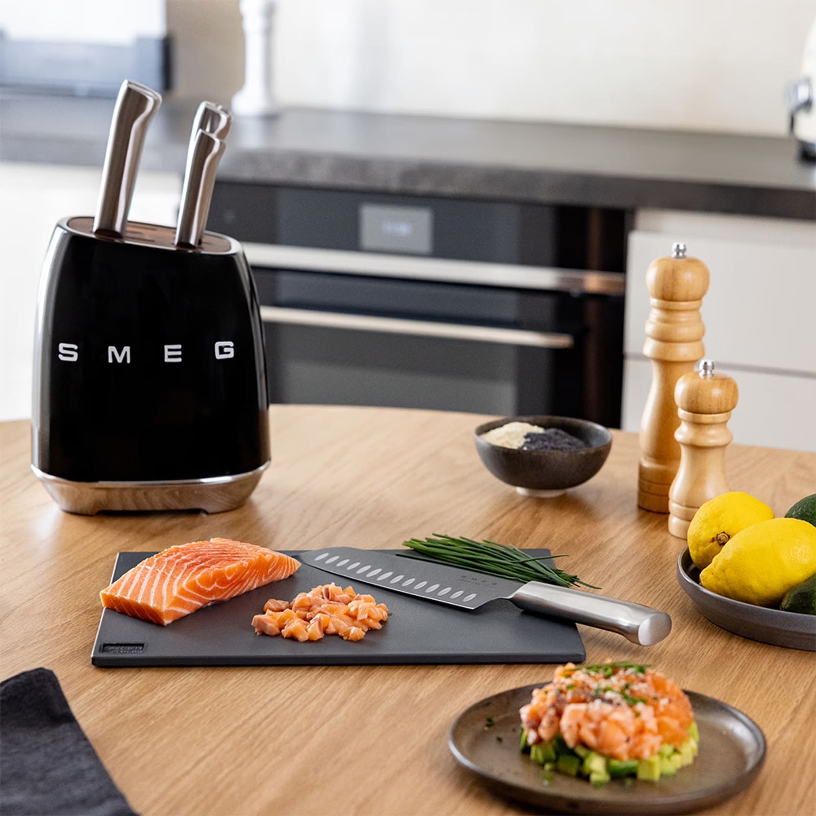 Blocs couteaux Smeg : design, efficacité et conseils d’achat